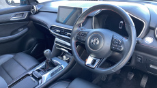 MG Hs 1.5 T-GDI Excite 5dr Petrol Hatchback